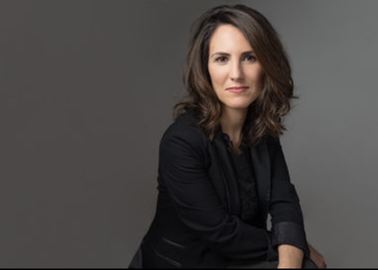 Portrait of Ms. Chloe Anderson